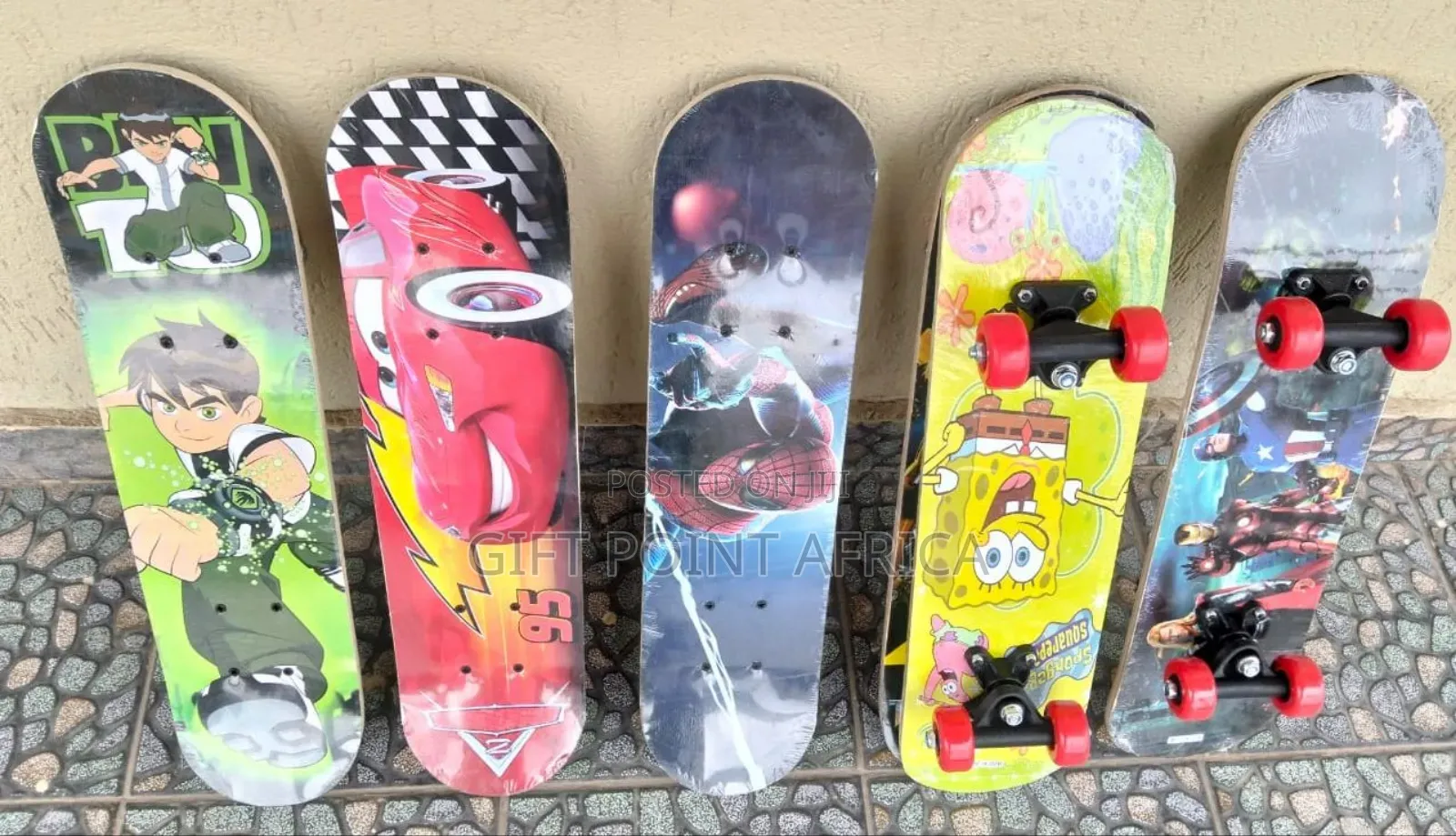 Cartoon Themed Skateboard With Rubber Wheels For Kids
