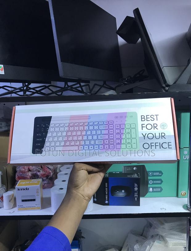 Wireless Bluetooth Keyboard - Connect to Devices With Bt - main view