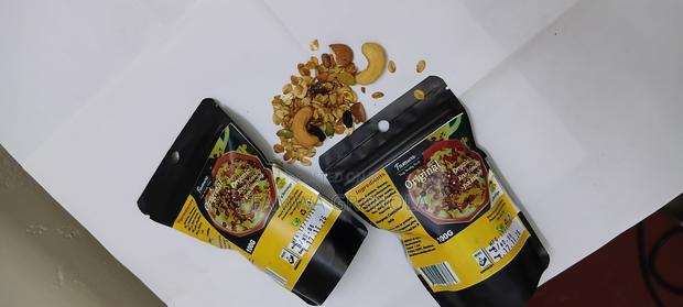 Original and Cinnamon Granola - thumbnail 3