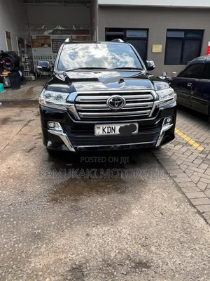 Toyota Land Cruiser 4.6 V8 ZX 2016 Black