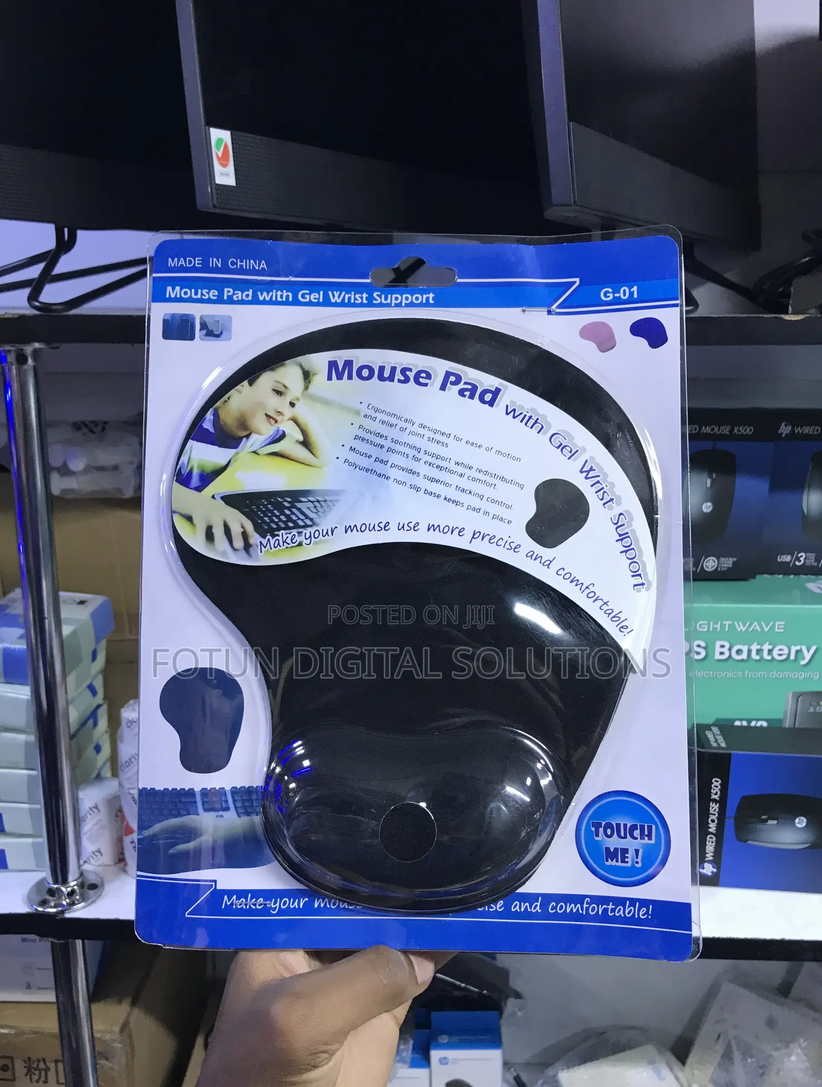 Gaming Mousepad With Gel Wrist Rest - Enhanced Control Comfort