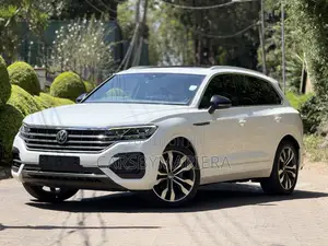 Volkswagen Touareg 2019 White