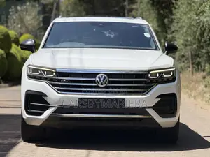 Volkswagen Touareg 2019 White