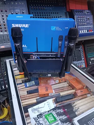 Shure Ur 8d 2in1 Wireless Microphone