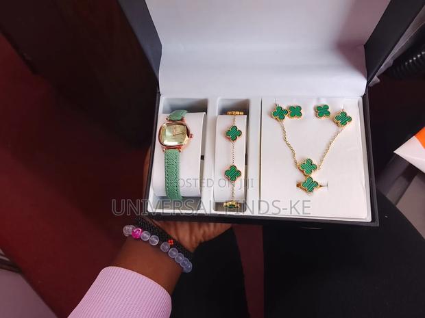 5 in 1 Ladies Gift Box - main view