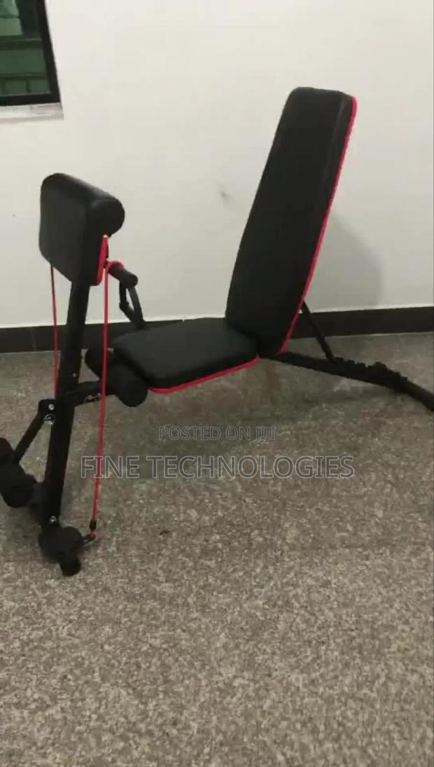 Adjustable Weight Bench