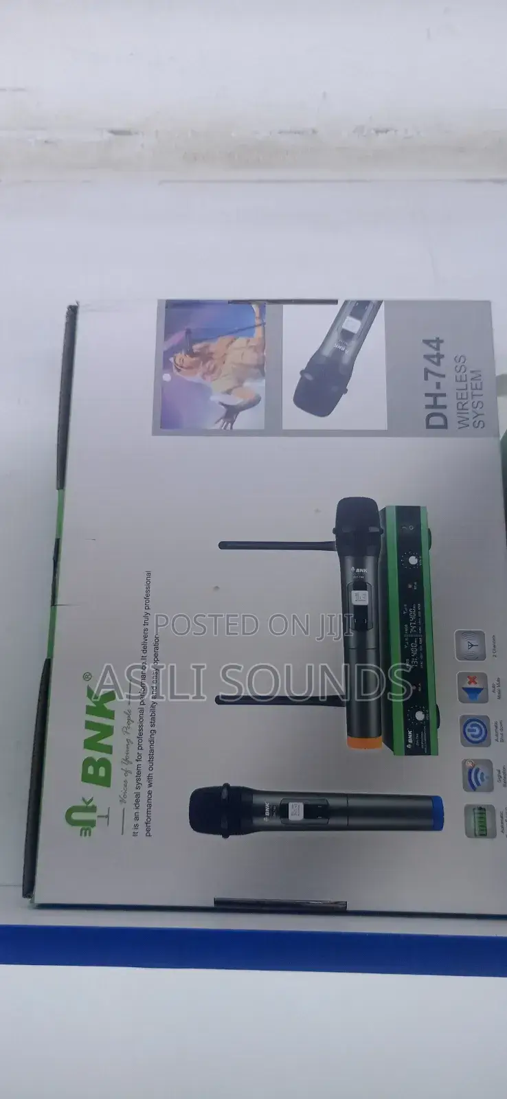 Wireless Microphone Dh-744