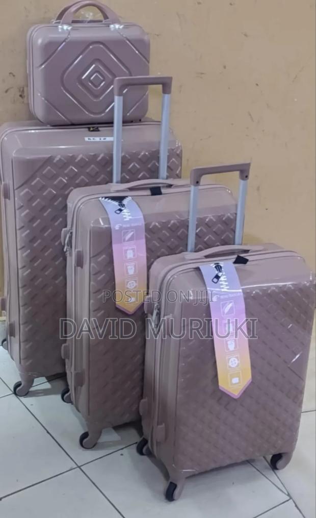 *4 in 1 Luxurious Unbreakable Suit Case - main view