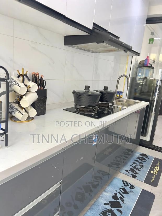 Two Bedroom Apartment - thumbnail 8