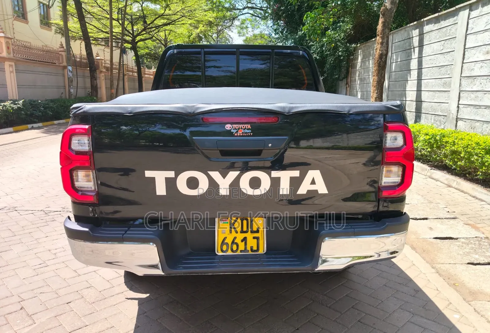 Toyota Hilux 2018 Black