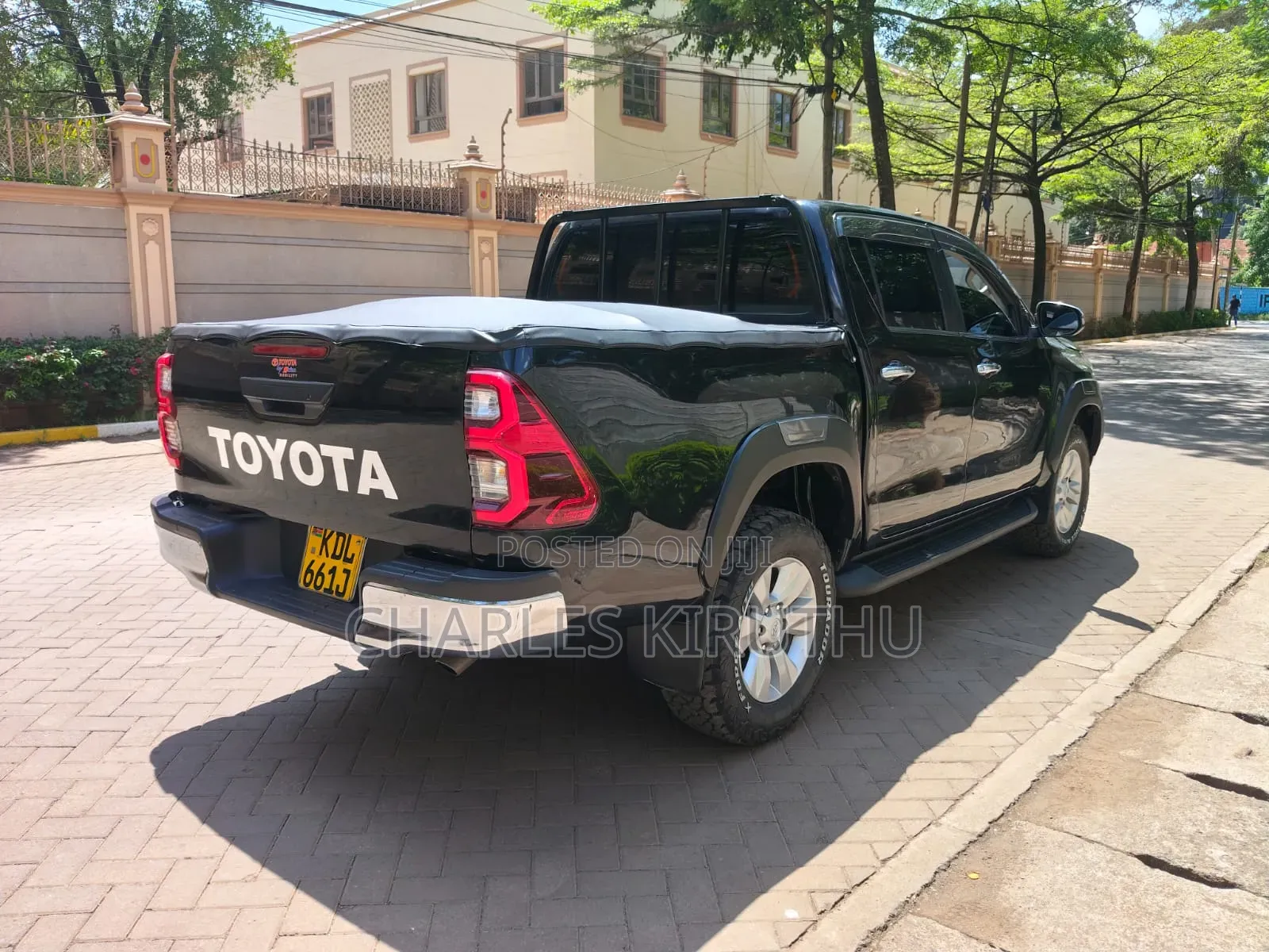 Toyota Hilux 2018 Black