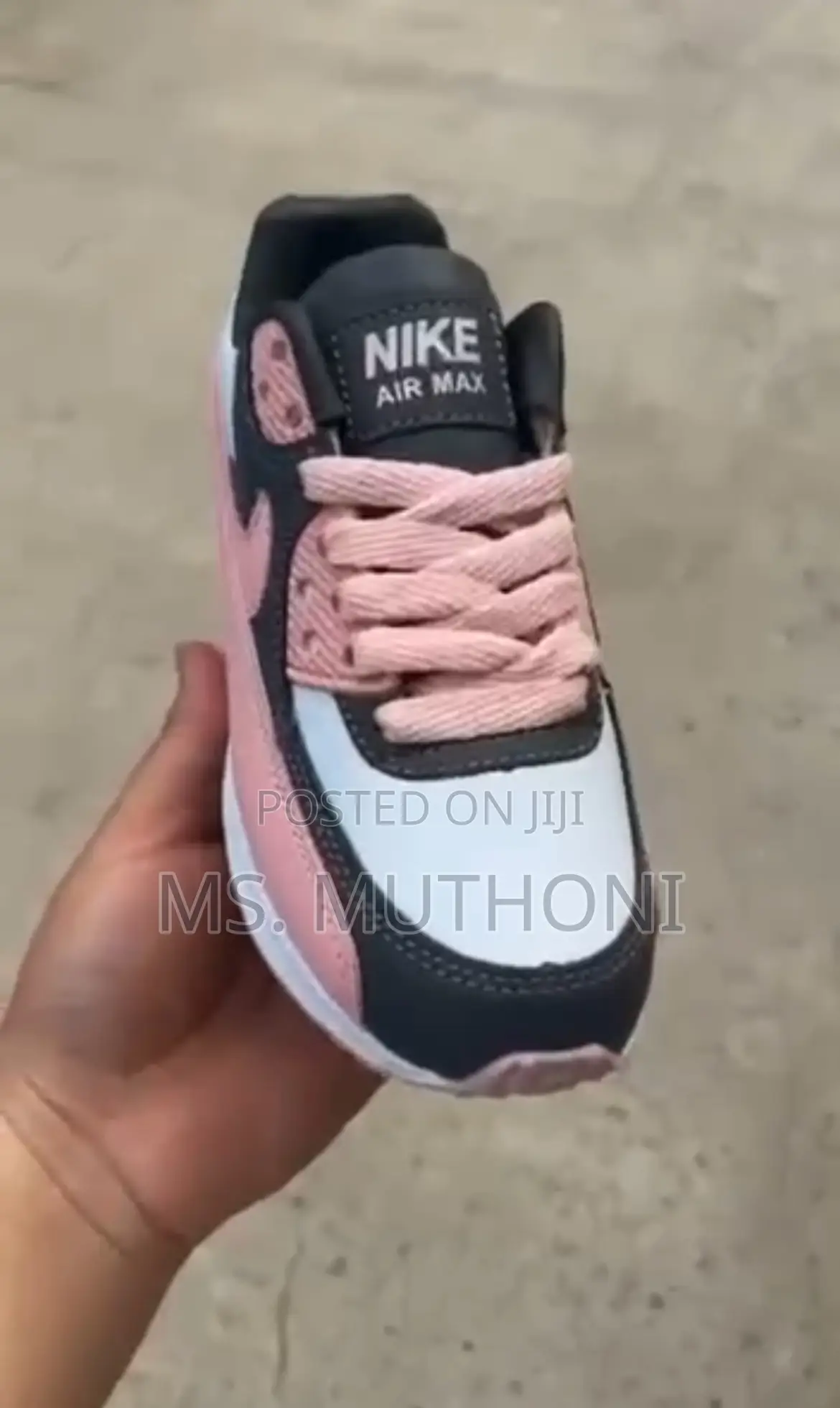 Jnisex Kids Casual Nike Sneakers Size 25-36