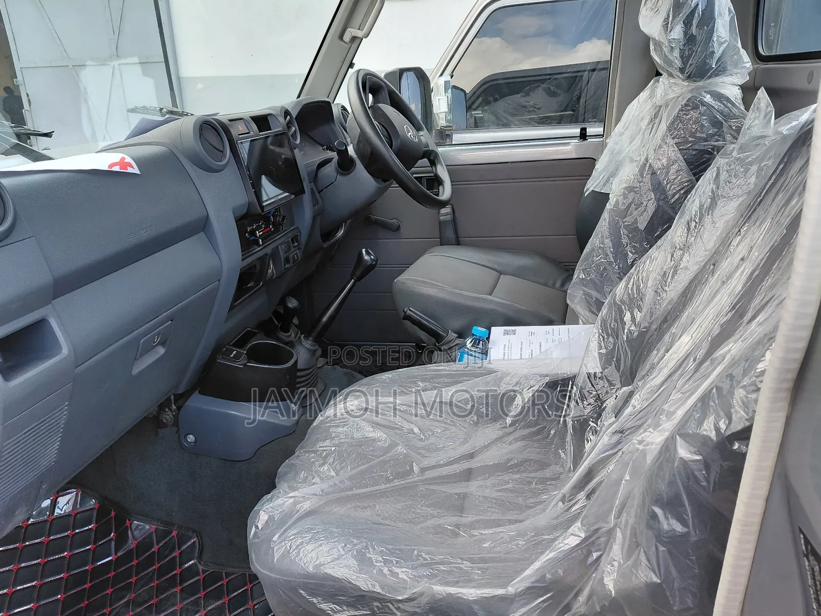 Toyota Land Cruiser 2021 Silver