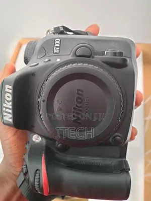 Nikon D7100
