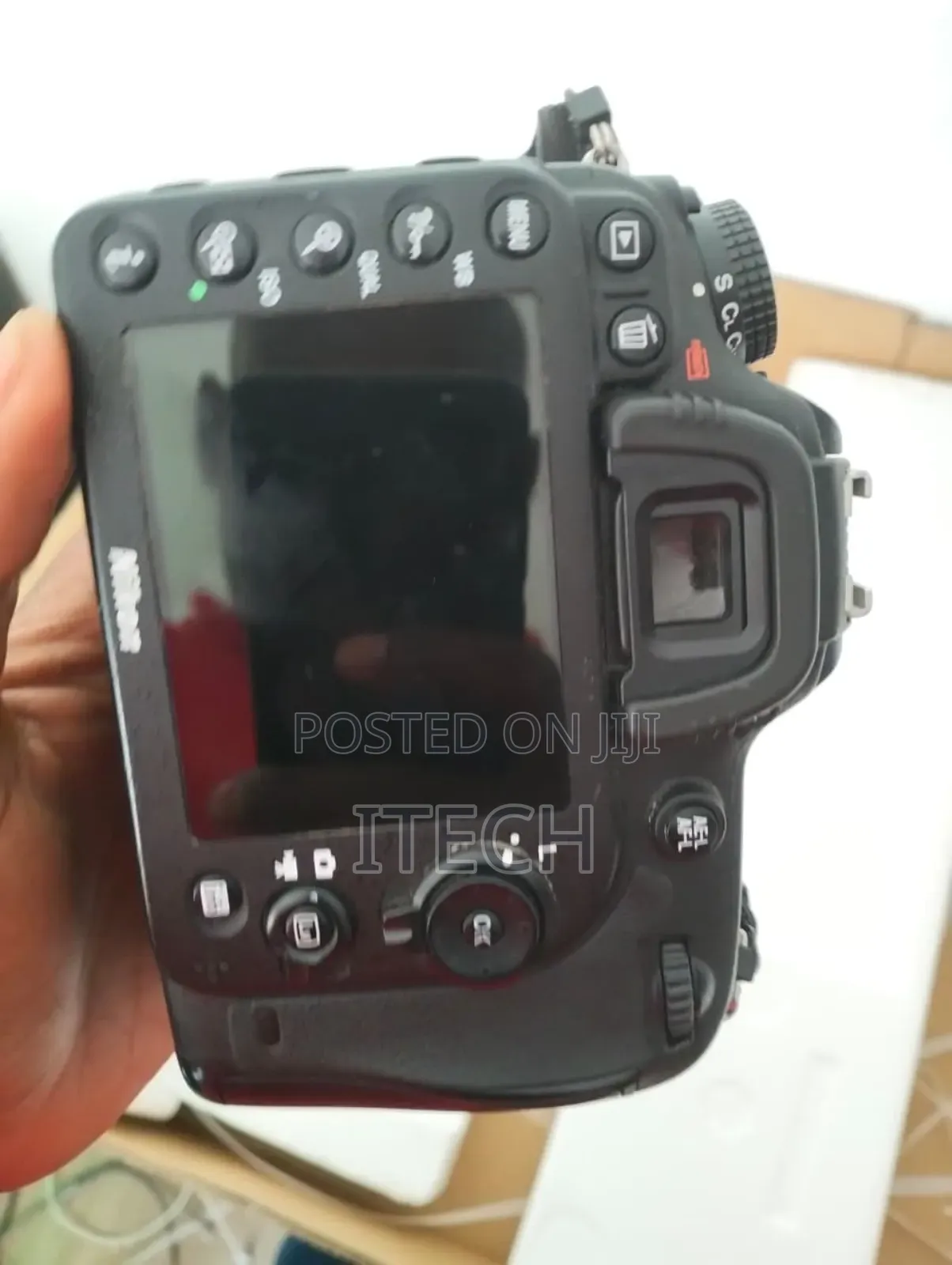 Nikon D7100