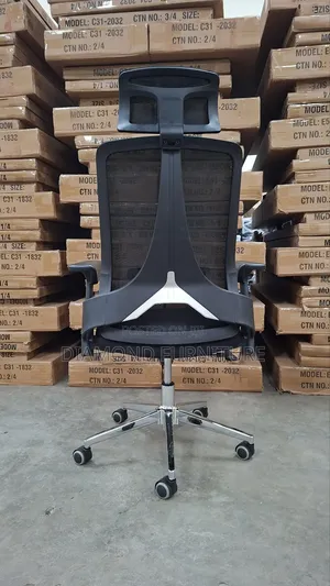 Ergonomic Mesh Office Chair With Headrest – Black