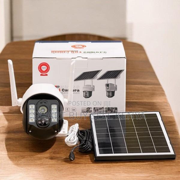 4g Solar Camera With Weatherproof Housing and Smooth Pan Tilt Rotation