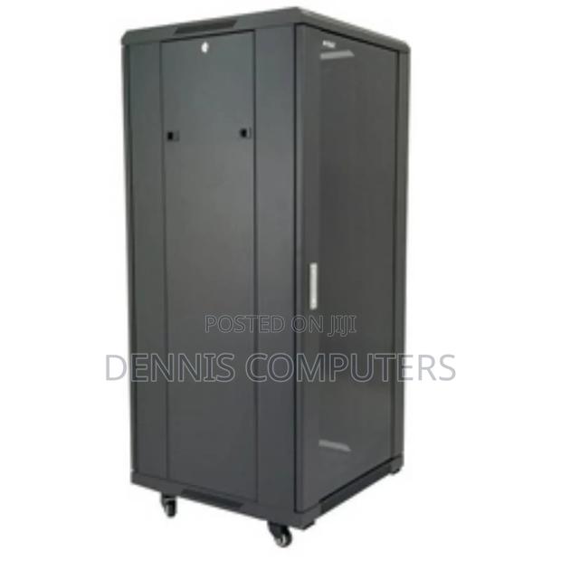 22u 600mm X 1000mm Data Cabinet Networking Racks