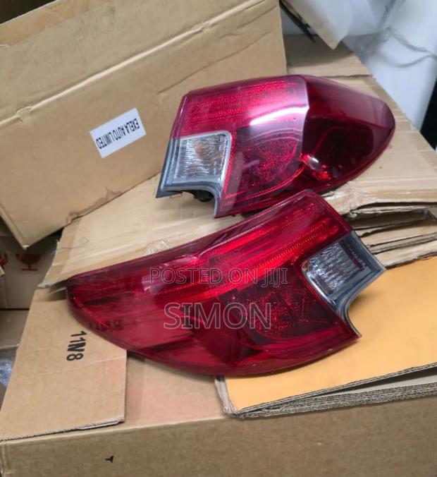 Toyota Mark Xgr130 Taillight