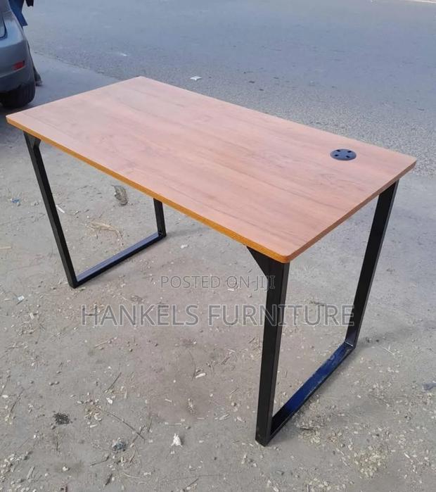 Black Steel Office Desk – Durable Workstation - thumbnail 2