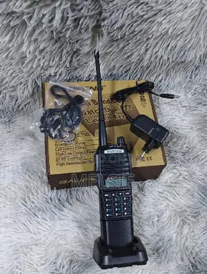Baofeng Uv-82 Two Way Long Range Radio Call Walkie Talkie
