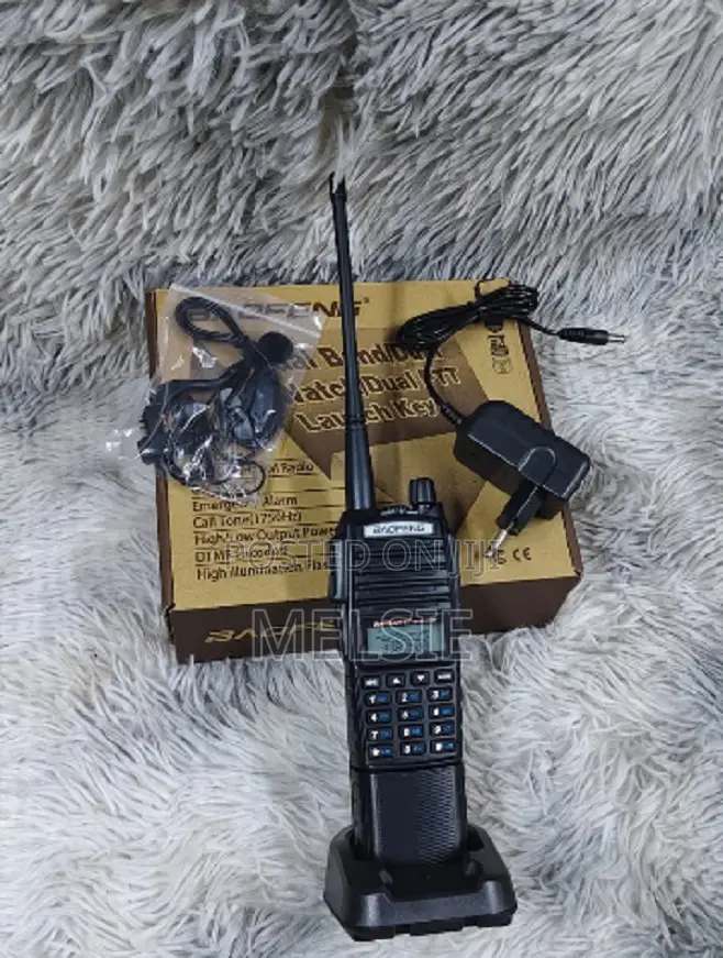 Baofeng Uv-82 Two Way Long Range Radio Call Walkie Talkie