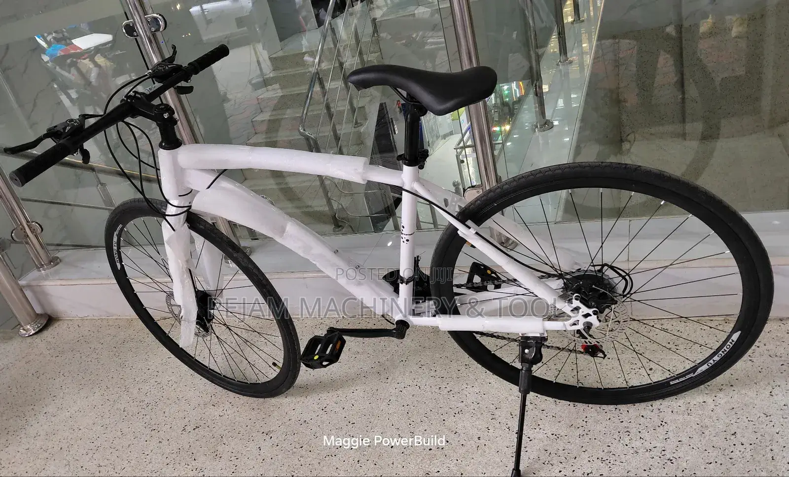 White Racing Bike Size 27.5 Adult Bike