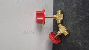 Reliable Connectivity With Brass T Valve - main view