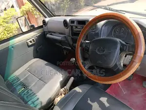 Toyota Land Cruiser 2017 Beige