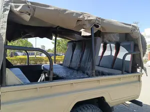 Toyota Land Cruiser 2017 Beige