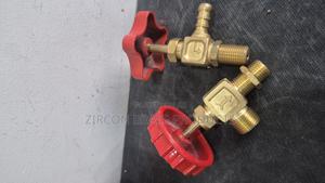 Smooth Efficient Flow With F Nozzle Valve - main view