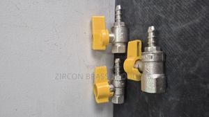 Premium Gas Nozzle Valve for Smooth Flow Control - main view