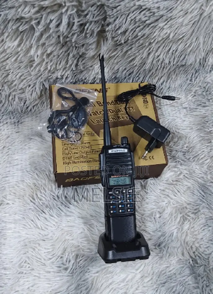 Baofeng Uv-82 High Performance Handheld Walkie Talkie