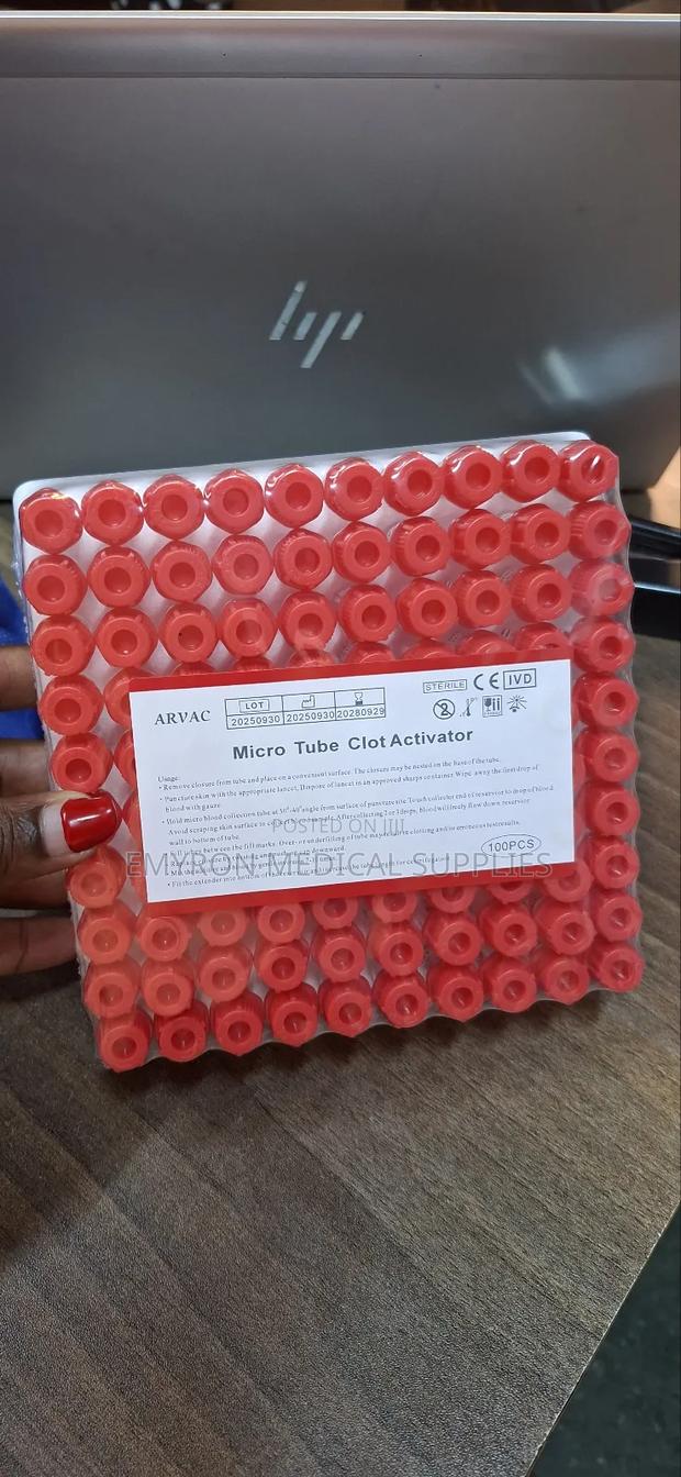 Micro Red Top Vacutainers - main view