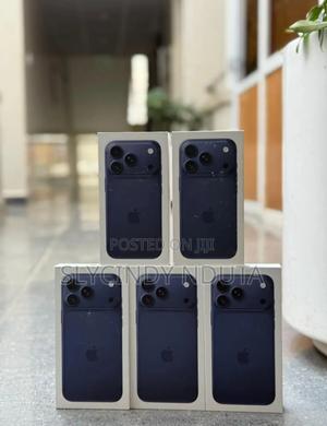 New Apple iPhone 17 Pro 256 GB Blue - thumbnail 2