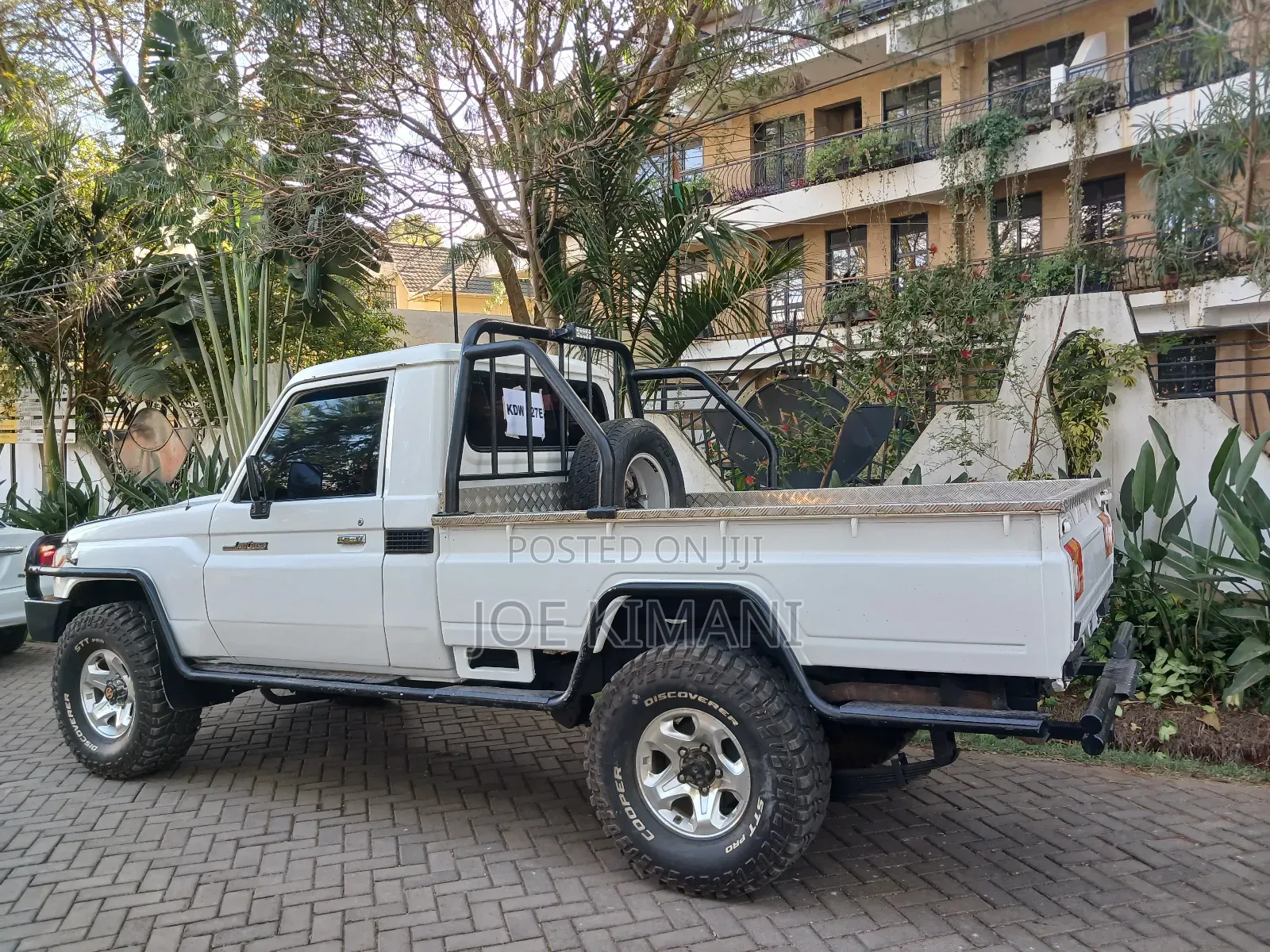 Toyota Land Cruiser 2015 White