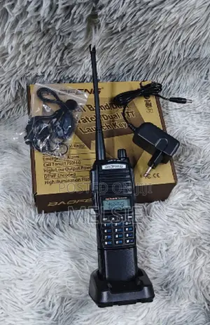 Smart Baofeng Uv-82 8w High Power Dual Band VHF/Uhf Walkie Talkie