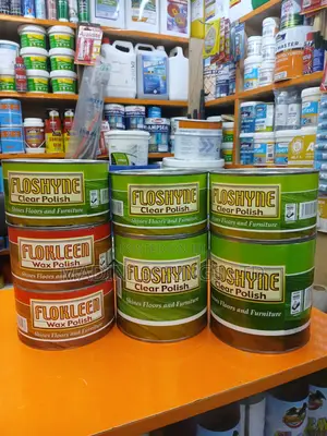 Floshyne Wax Polish for Protection and Restoration of Floors