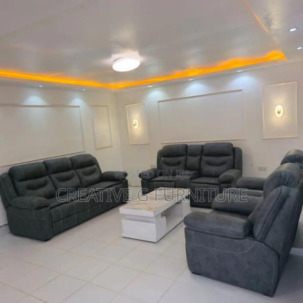 Gray 7 Seaters Semi Recliner - main view