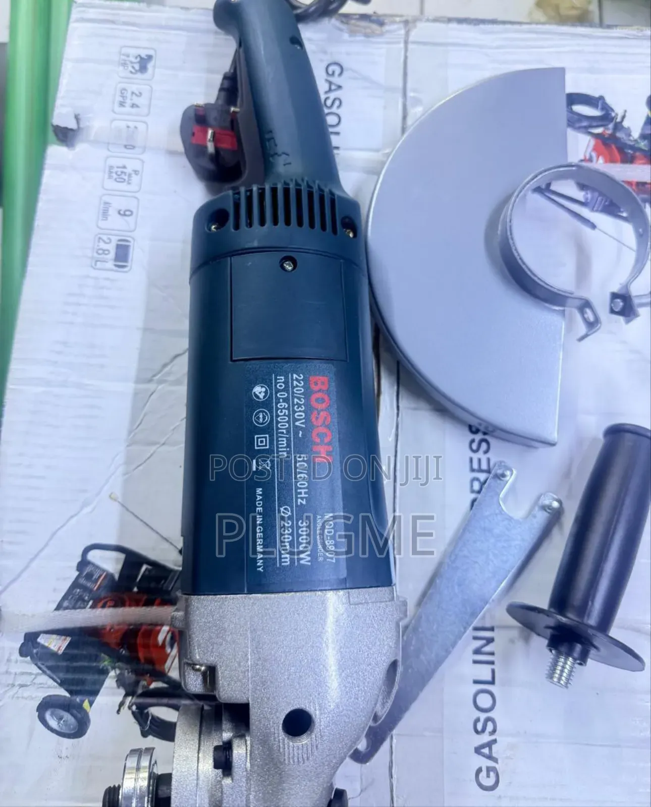 Bosch 9" Angle Grinder With Handle and Guard