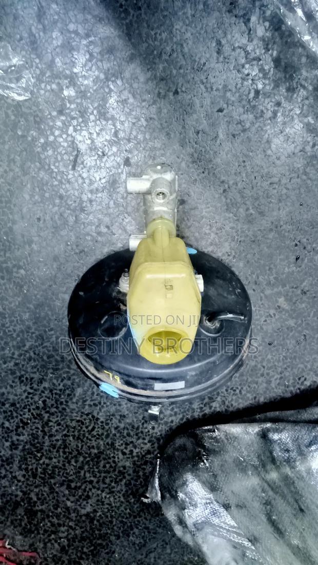 Brake Booster Land Cruiser 79 - main view