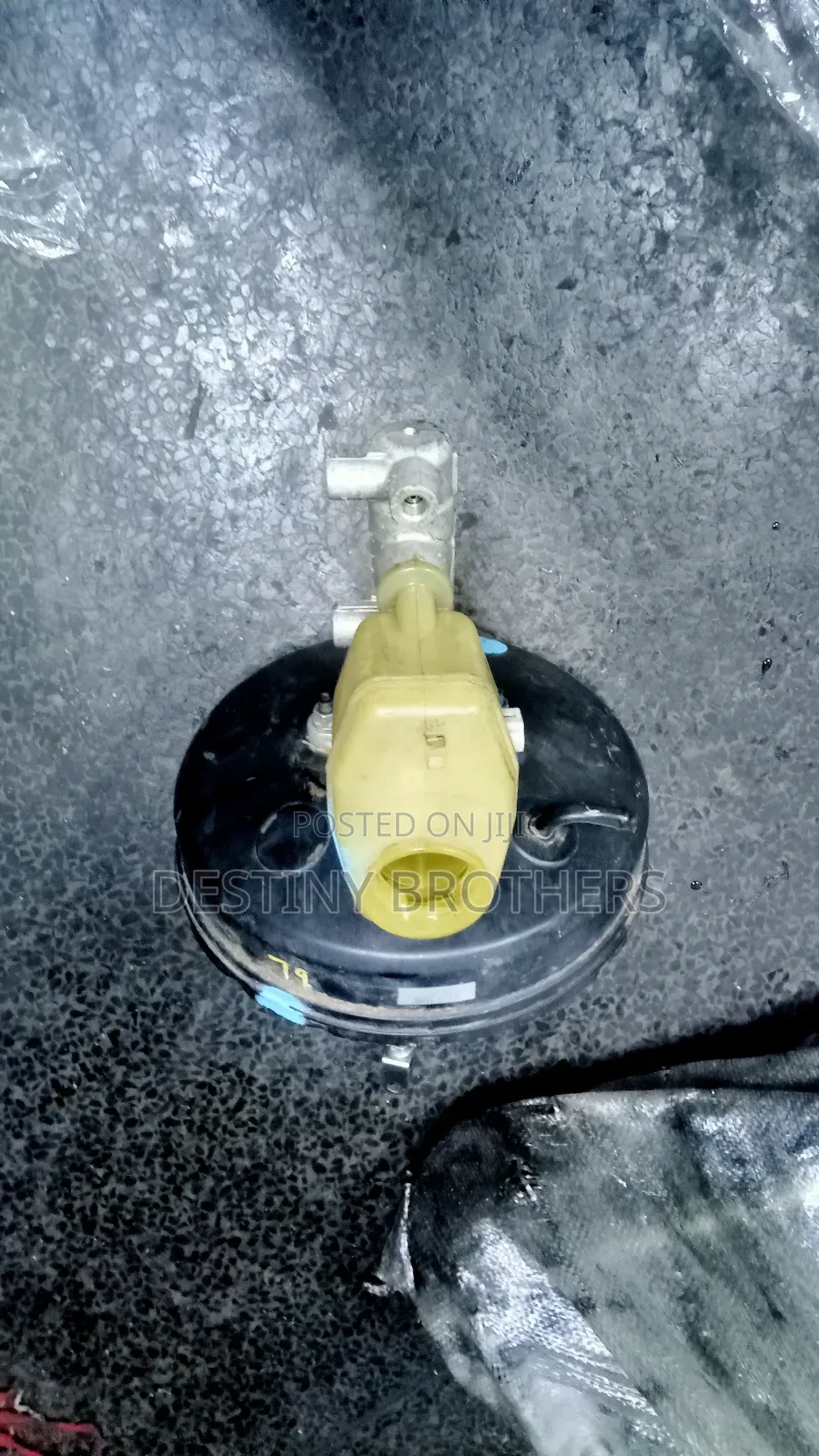 Brake Booster Land Cruiser 79