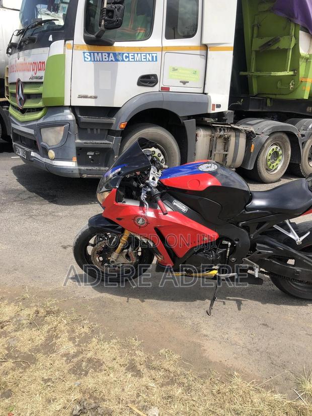 Honda CBR 2012 Red - thumbnail 8