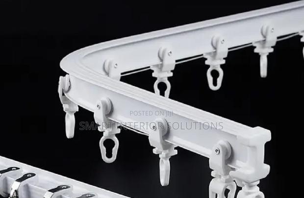 Modern Bendable Curtain Rails for Homes