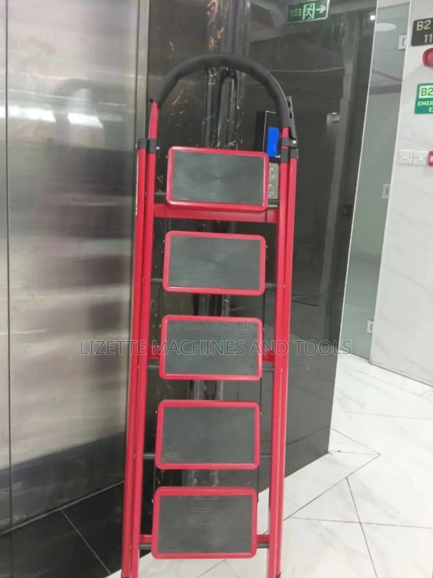 Premier 5 Step Ladder - main view