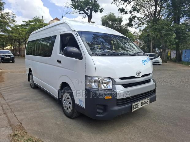 Toyota HiAce 2015 White - thumbnail 5
