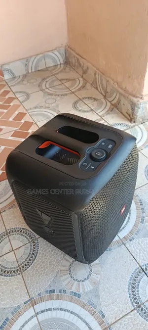 JBL Partybox Encore Essential