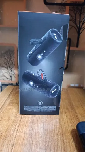 JBL Flip 6 Portable Bluetooth Speaker