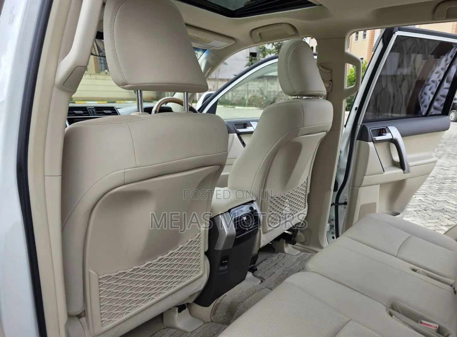 Toyota Land Cruiser Prado 2018 White
