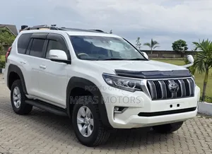 Toyota Land Cruiser Prado 2018 White